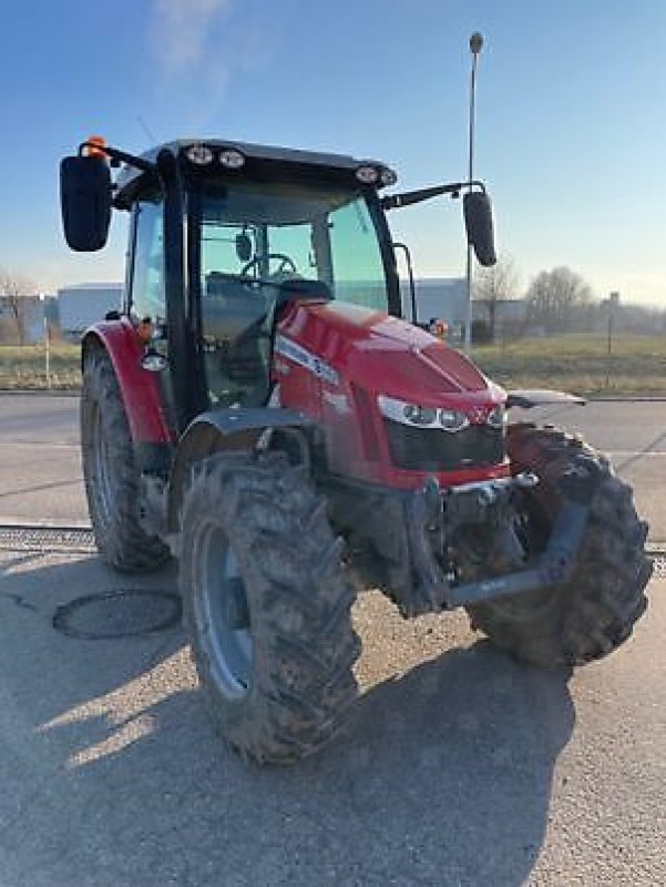 Traktor Türe ait Massey Ferguson 5713S, Gebrauchtmaschine içinde MARLENHEIM (resim 5)