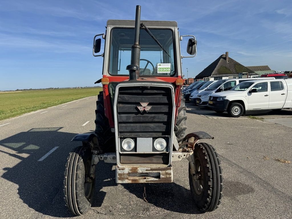 Traktor des Typs Massey Ferguson 575, Gebrauchtmaschine in Callantsoog (Bild 2)