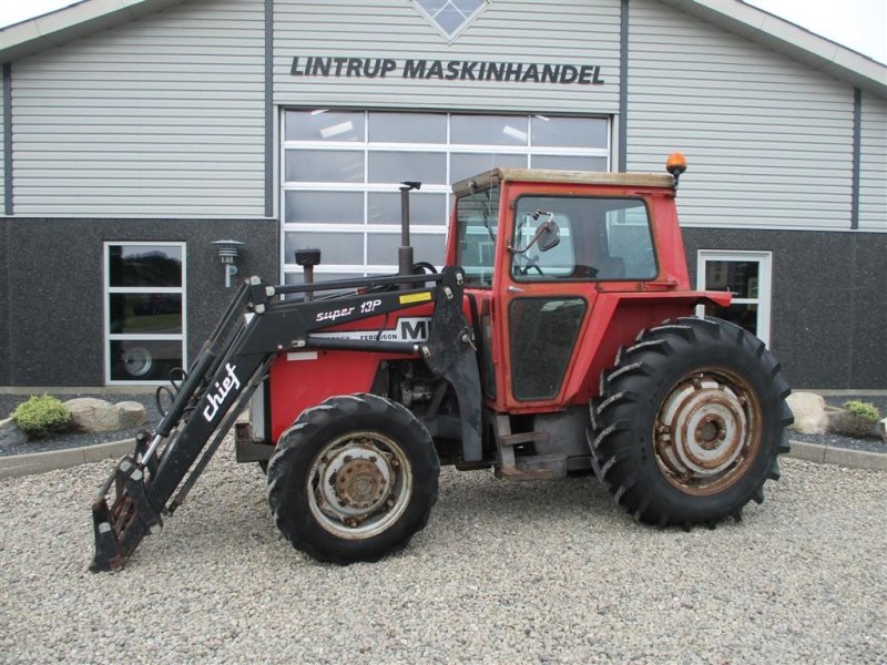Traktor Türe ait Massey Ferguson 590 Med fin frontlæsser med parallelføring, Gebrauchtmaschine içinde Lintrup
