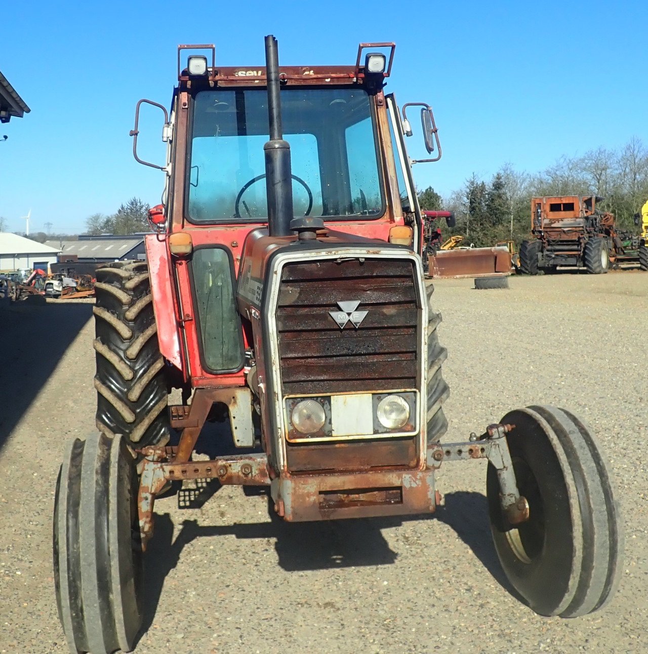 Traktor typu Massey Ferguson 590, Gebrauchtmaschine w Viborg (Zdjęcie 3)