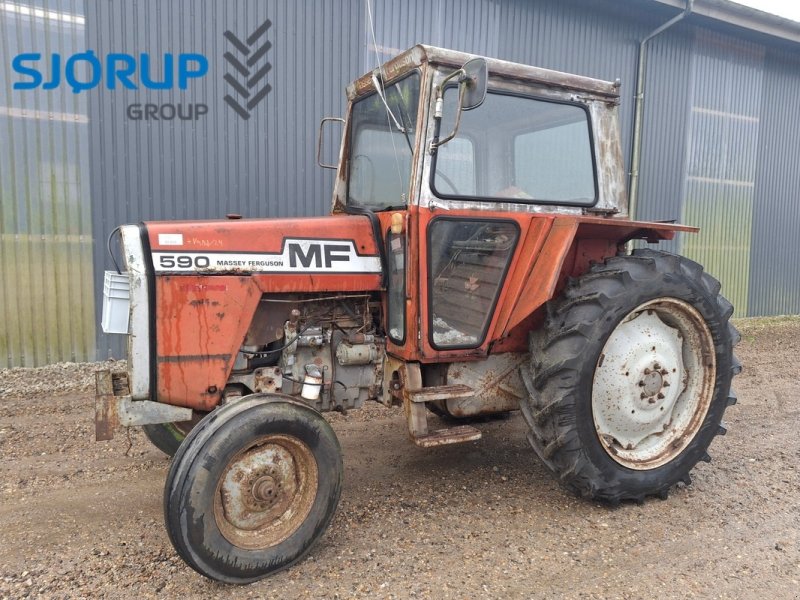 Traktor van het type Massey Ferguson 590, Gebrauchtmaschine in Viborg