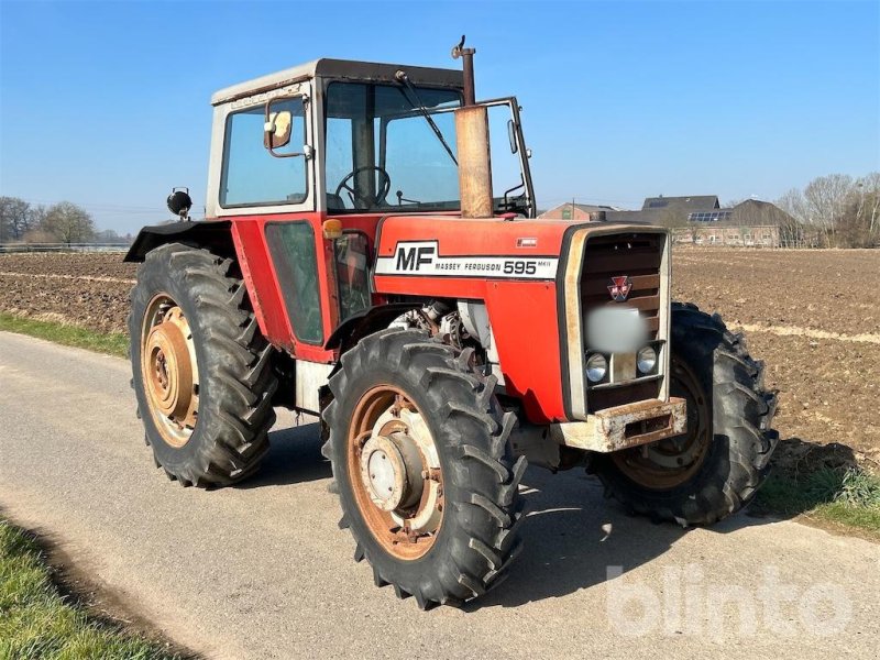 Traktor des Typs Massey Ferguson 595 MK2, Gebrauchtmaschine in Düsseldorf (Bild 1)