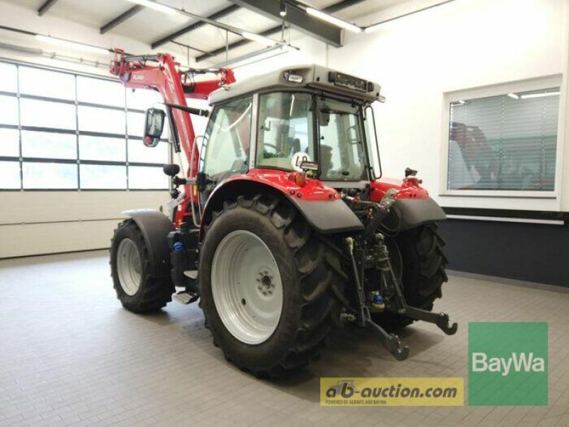 Traktor typu Massey Ferguson 5S.115 DYNA-6 EFFICIENT, Gebrauchtmaschine w Manching (Zdjęcie 18)