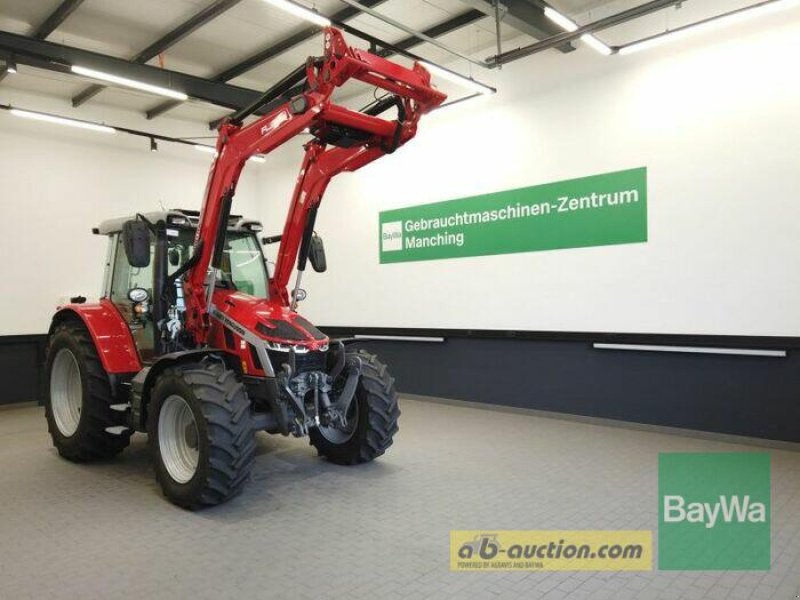 Traktor of the type Massey Ferguson 5S.115 DYNA-6 EFFICIENT, Gebrauchtmaschine in Manching (Picture 1)