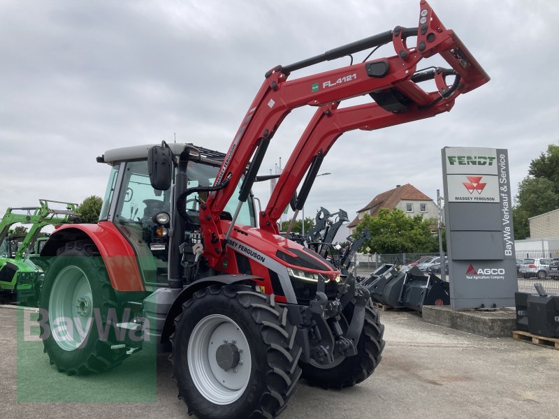 Traktor Türe ait Massey Ferguson 5S.115 Dyna 6, Gebrauchtmaschine içinde Dinkelsbühl (resim 1)