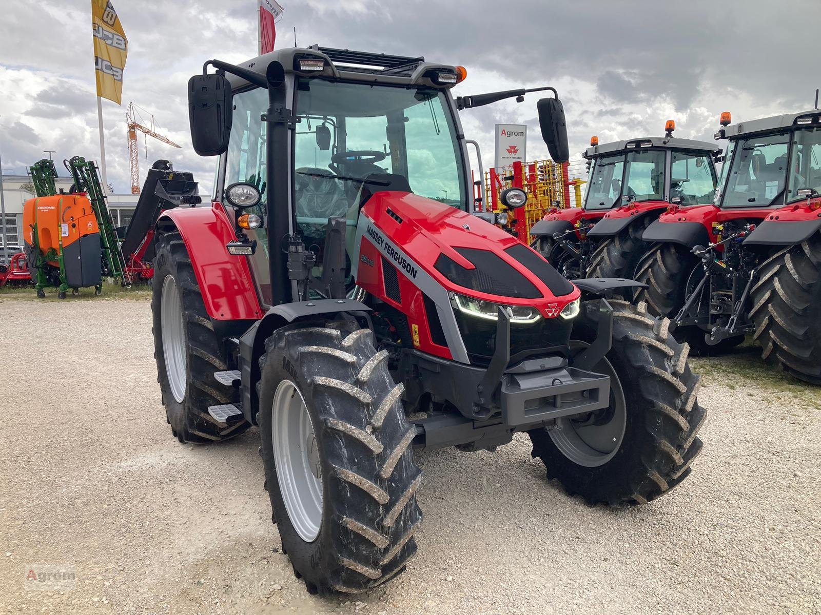 Traktor του τύπου Massey Ferguson 5S115, Neumaschine σε Münsingen (Φωτογραφία 8)