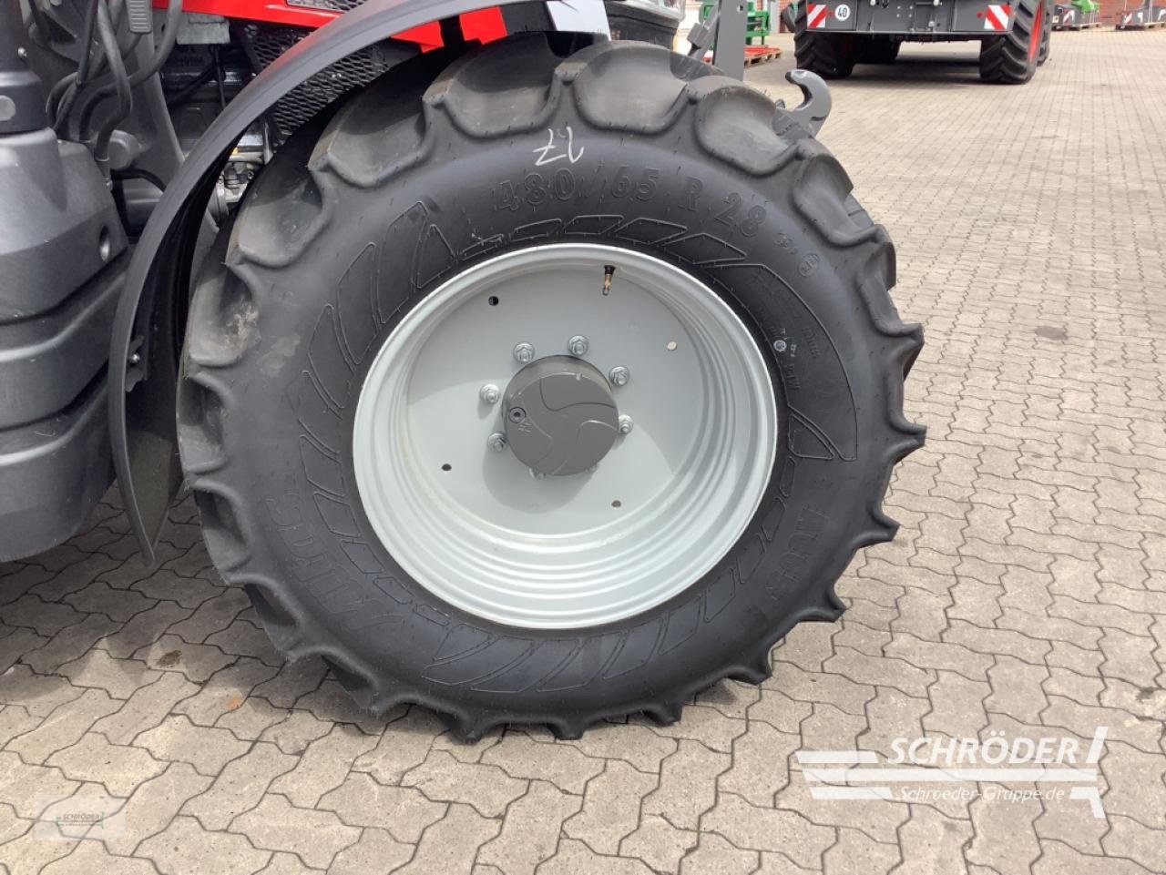 Traktor от тип Massey Ferguson 5S.145 DYNA-6 EFFICIENT, Neumaschine в Langenweddingen (Снимка 11)