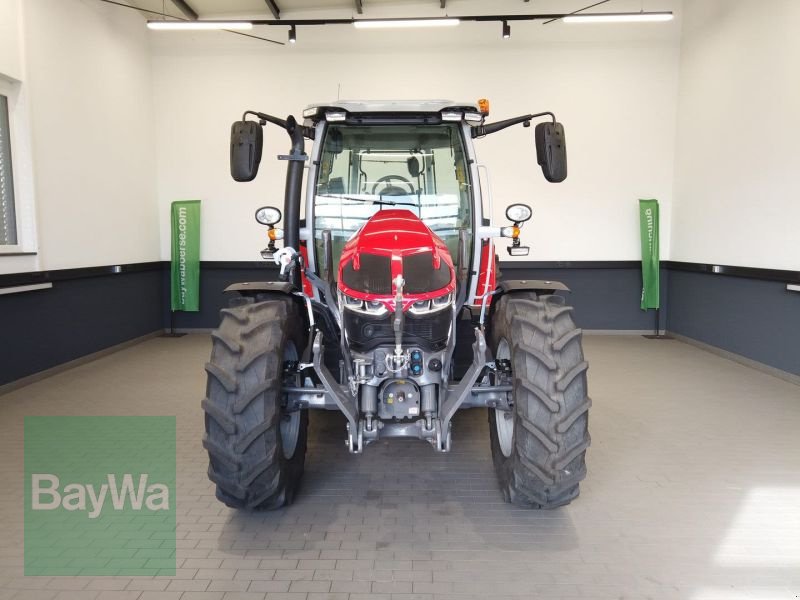 Traktor typu Massey Ferguson 5S.145 DYNA-6 EXCLUSIVE, Gebrauchtmaschine w Manching (Zdjęcie 12)