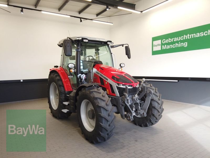 Traktor za tip Massey Ferguson 5S.145 DYNA-6 EXCLUSIVE, Gebrauchtmaschine u Manching (Slika 3)