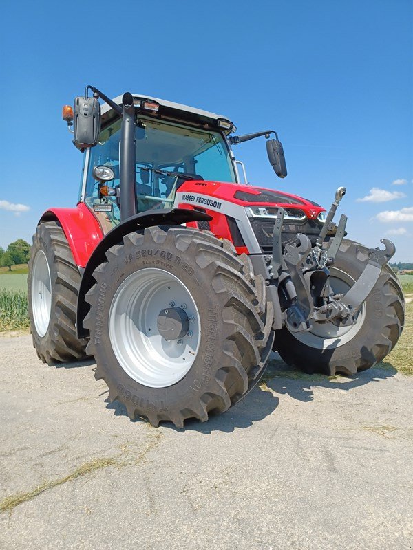 Traktor des Typs Massey Ferguson 5S.145 EX, Ausstellungsmaschine in Hindelbank (Bild 2)