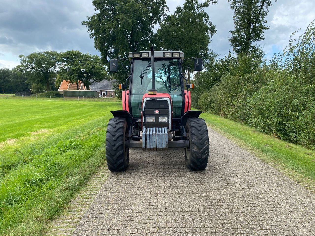 Traktor typu Massey Ferguson 6130 Power Shift, Gebrauchtmaschine v Winterswijk - Huppel (Obrázek 2)