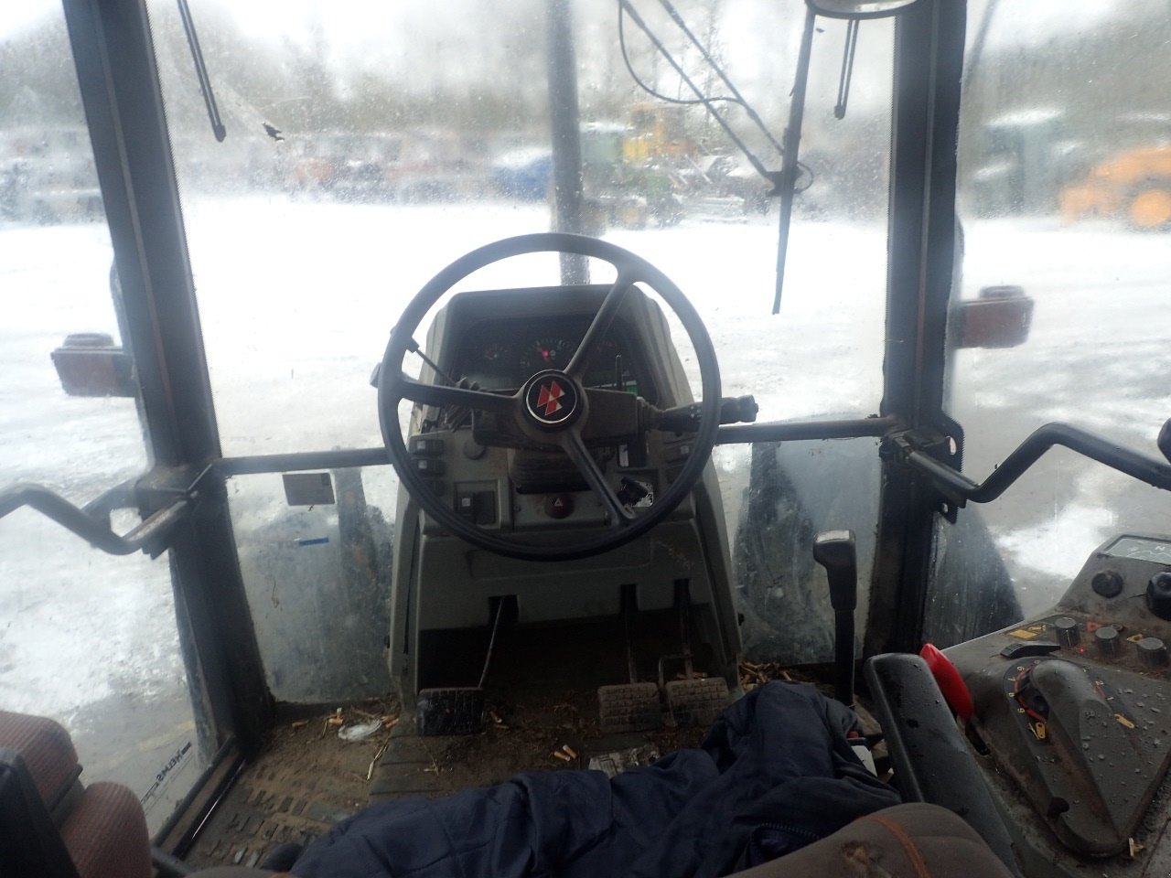 Traktor van het type Massey Ferguson 6130, Gebrauchtmaschine in Viborg (Foto 5)