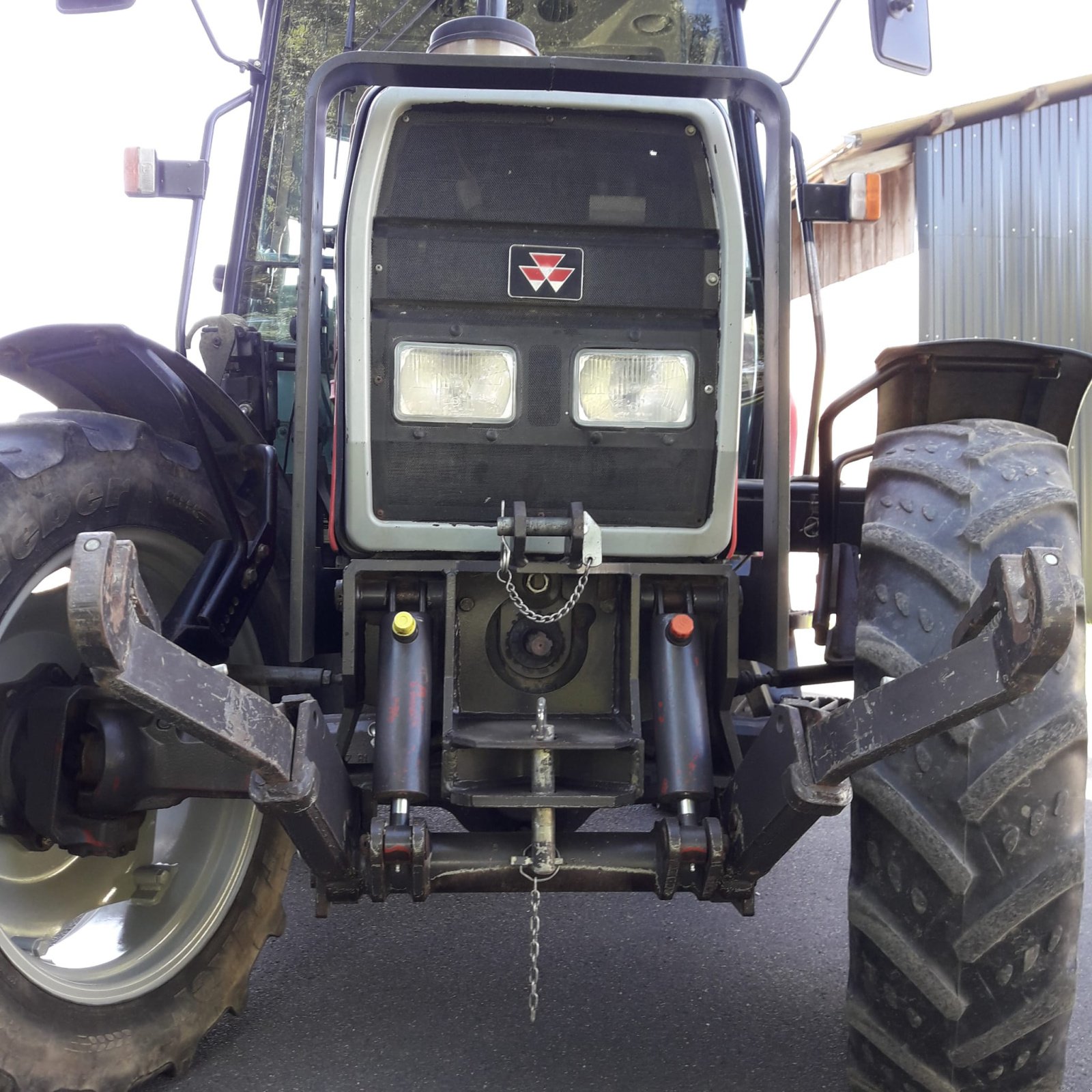 Traktor du type Massey Ferguson 6140, Gebrauchtmaschine en Kirchenlamitz (Photo 8)