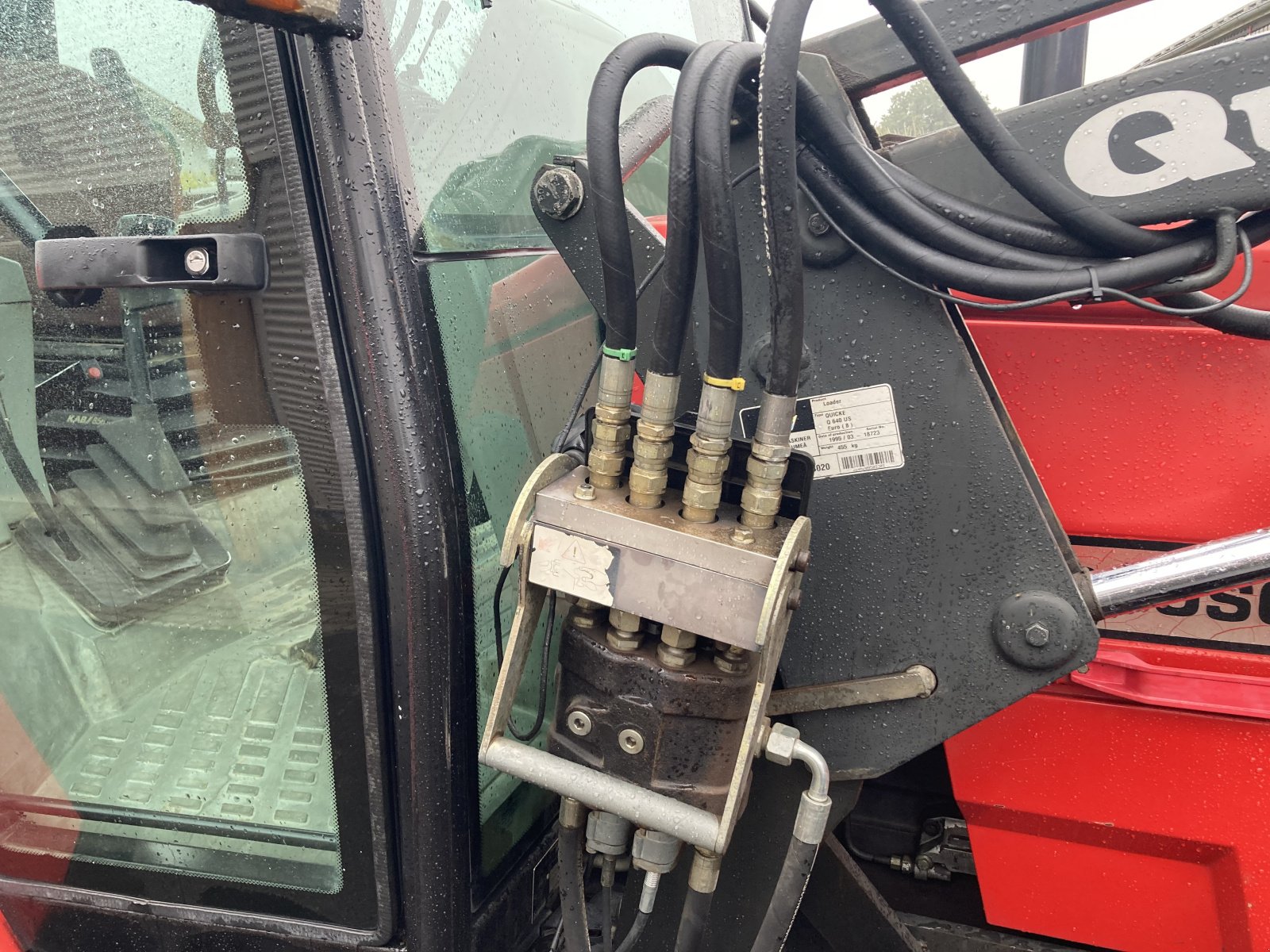 Traktor van het type Massey Ferguson 6140, Gebrauchtmaschine in Kirchenlamitz (Foto 11)