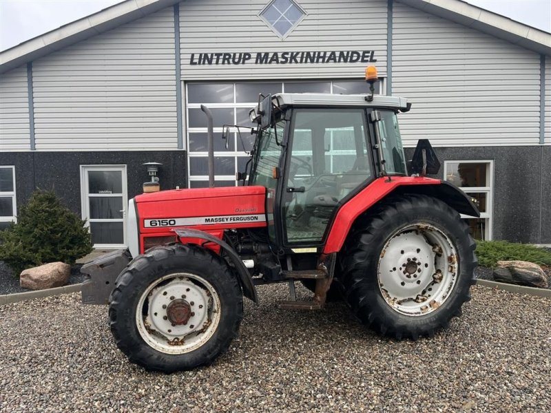 Traktor des Typs Massey Ferguson 6150  DynaShift med vendergear ved rettet., Gebrauchtmaschine in Lintrup (Bild 1)