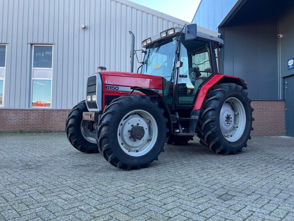 Traktor typu Massey Ferguson 6150 DYNASHIFT, Gebrauchtmaschine v MARIENHEEM (Obrázok 3)