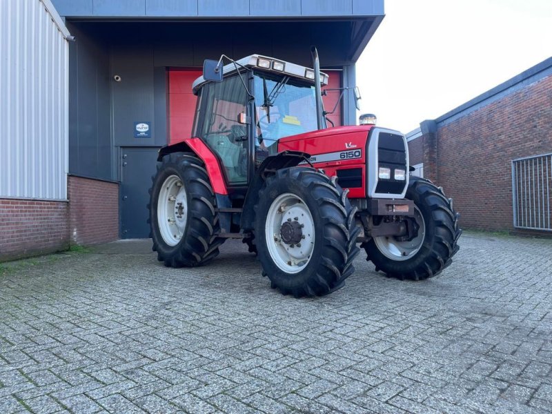 Traktor of the type Massey Ferguson 6150 DYNASHIFT, Gebrauchtmaschine in MARIENHEEM (Picture 1)