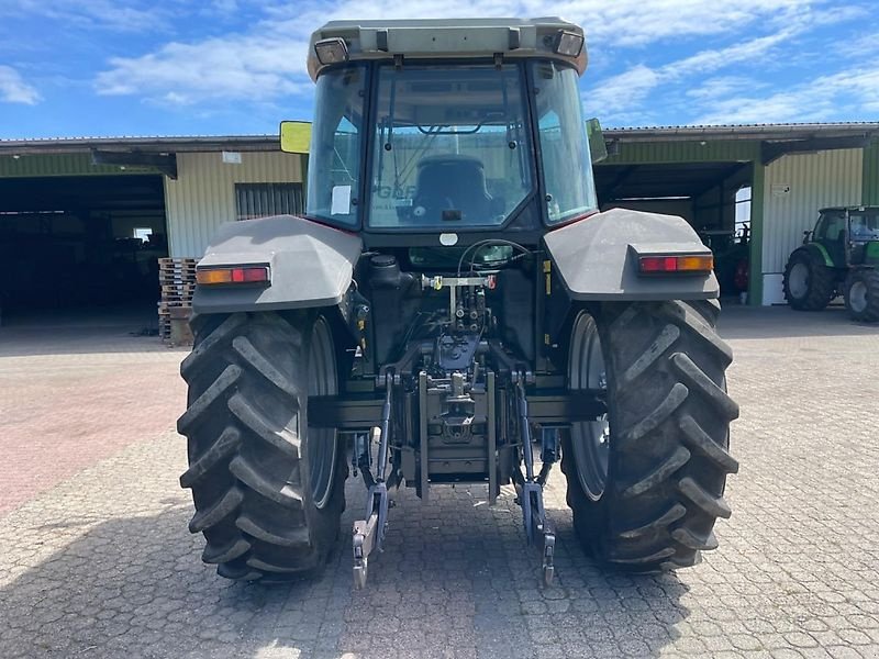 Traktor of the type Massey Ferguson 6150 Dynashift, Gebrauchtmaschine in Steinau  (Picture 5)