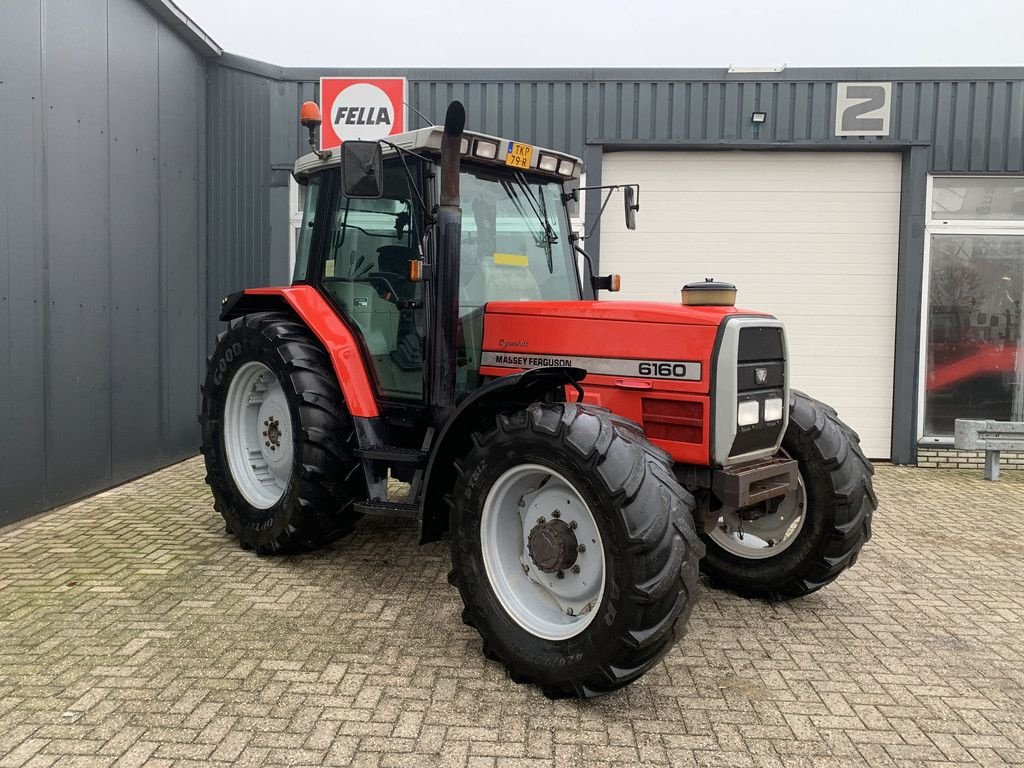 Traktor typu Massey Ferguson 6160 DYNASHIFT, Gebrauchtmaschine v MARIENHEEM (Obrázek 1)