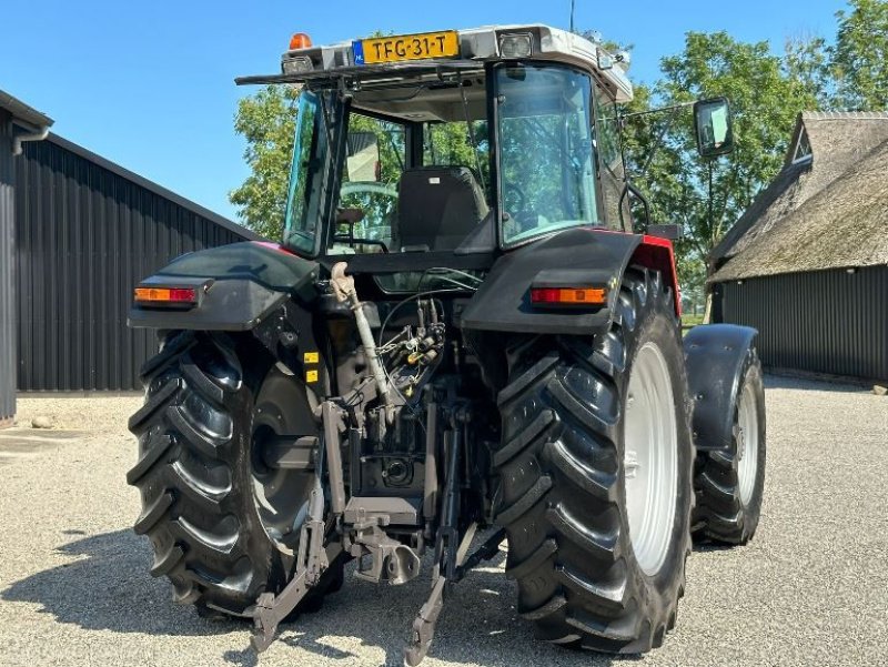 Traktor типа Massey Ferguson 6160, Gebrauchtmaschine в Linde (dr) (Фотография 4)