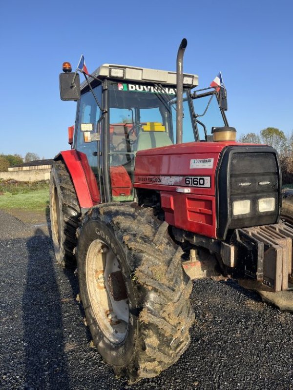 Traktor типа Massey Ferguson 6160, Gebrauchtmaschine в VIC EN BIGORRE (Фотография 1)