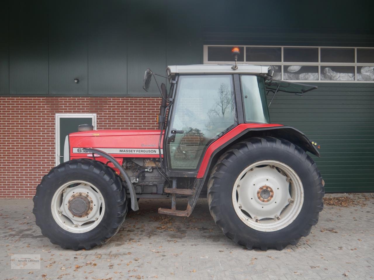 Traktor des Typs Massey Ferguson 6180, Gebrauchtmaschine in Borken (Bild 4)