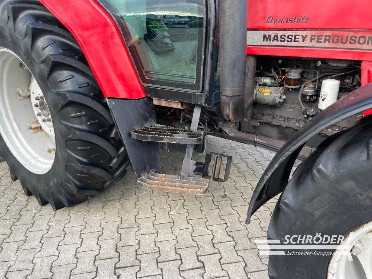 Traktor des Typs Massey Ferguson 6180, Gebrauchtmaschine in Wildeshausen (Bild 21)