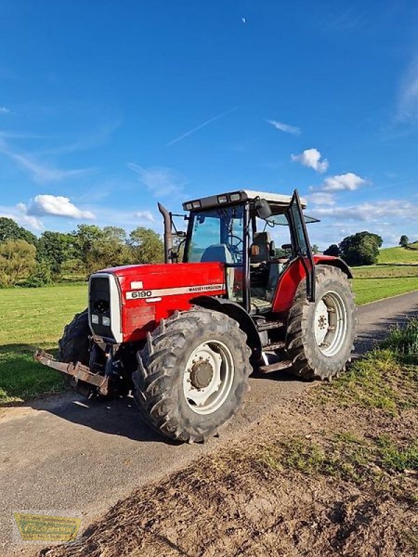 Traktor типа Massey Ferguson 6190 Frontzapfwelle, Klima, Gebrauchtmaschine в Neuenkirchen-Vinte (Фотография 1)