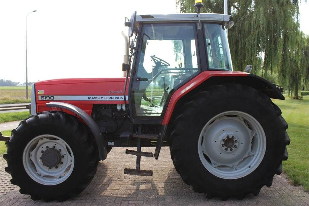 Traktor des Typs Massey Ferguson 6190, Gebrauchtmaschine in Bant (Bild 4)