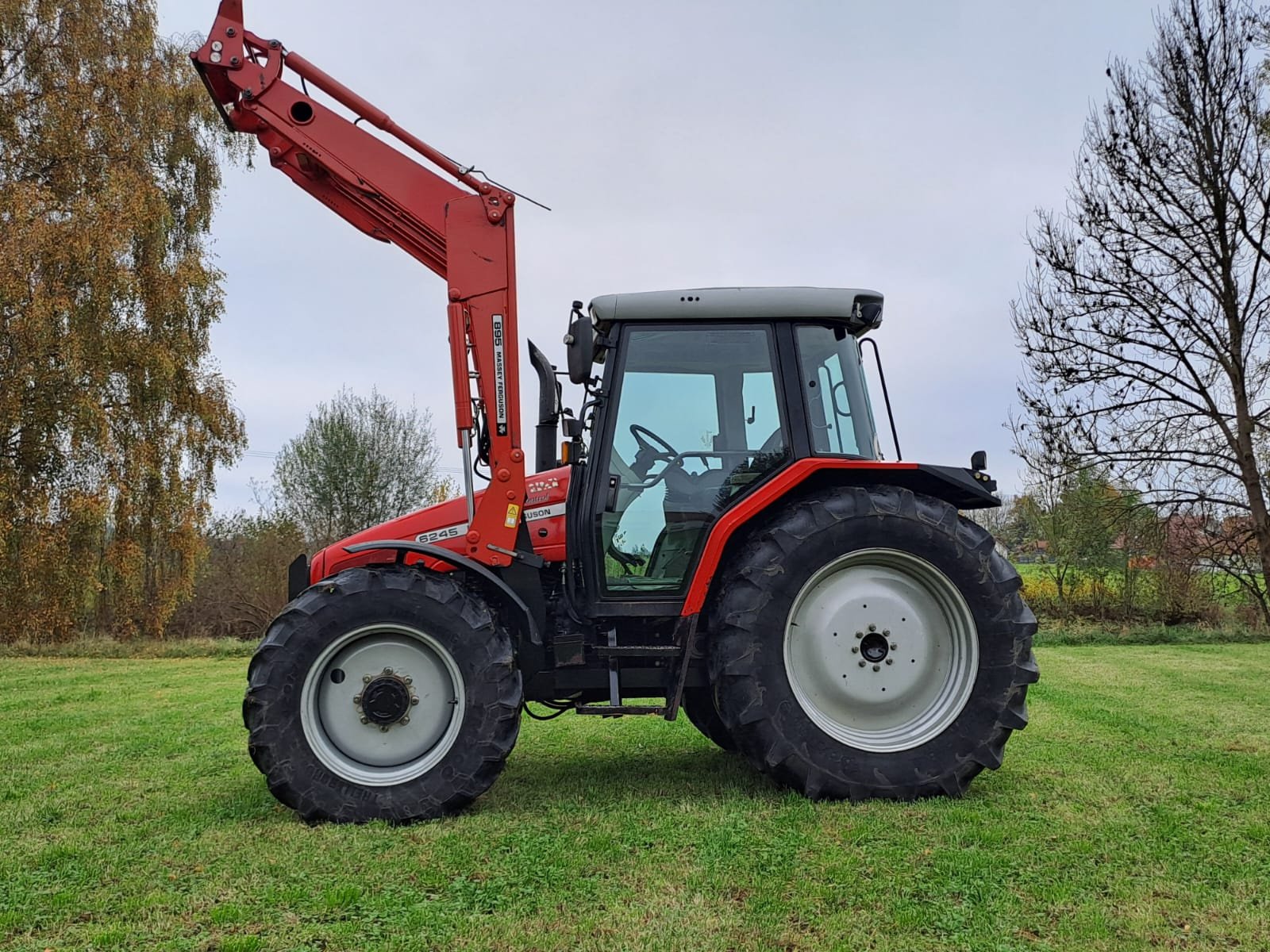 Traktor typu Massey Ferguson 6245, Gebrauchtmaschine w Oberrieden (Zdjęcie 1)