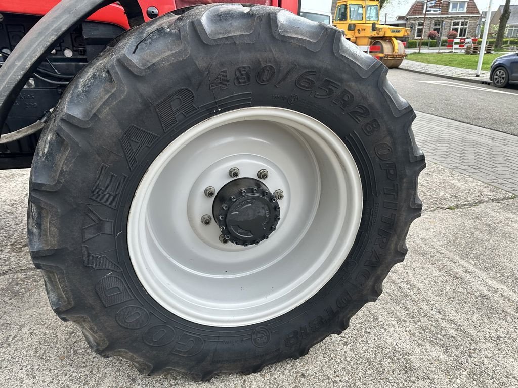 Traktor van het type Massey Ferguson 6255 DYNASHIFT, Gebrauchtmaschine in MARIENHEEM (Foto 9)