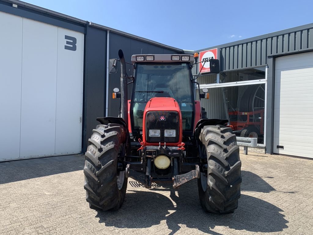 Traktor typu Massey Ferguson 6255 DYNASHIFT, Gebrauchtmaschine w MARIENHEEM (Zdjęcie 2)