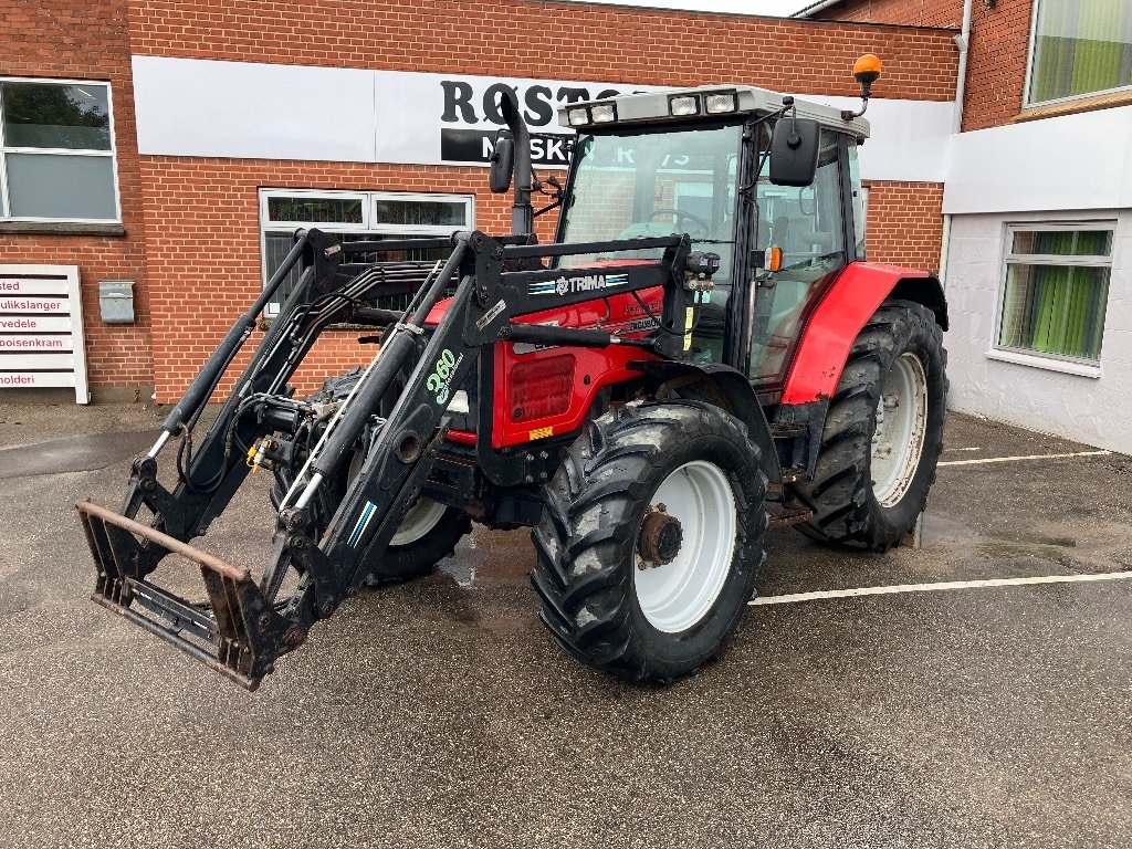 Traktor van het type Massey Ferguson 6255, Gebrauchtmaschine in Mern (Foto 1)