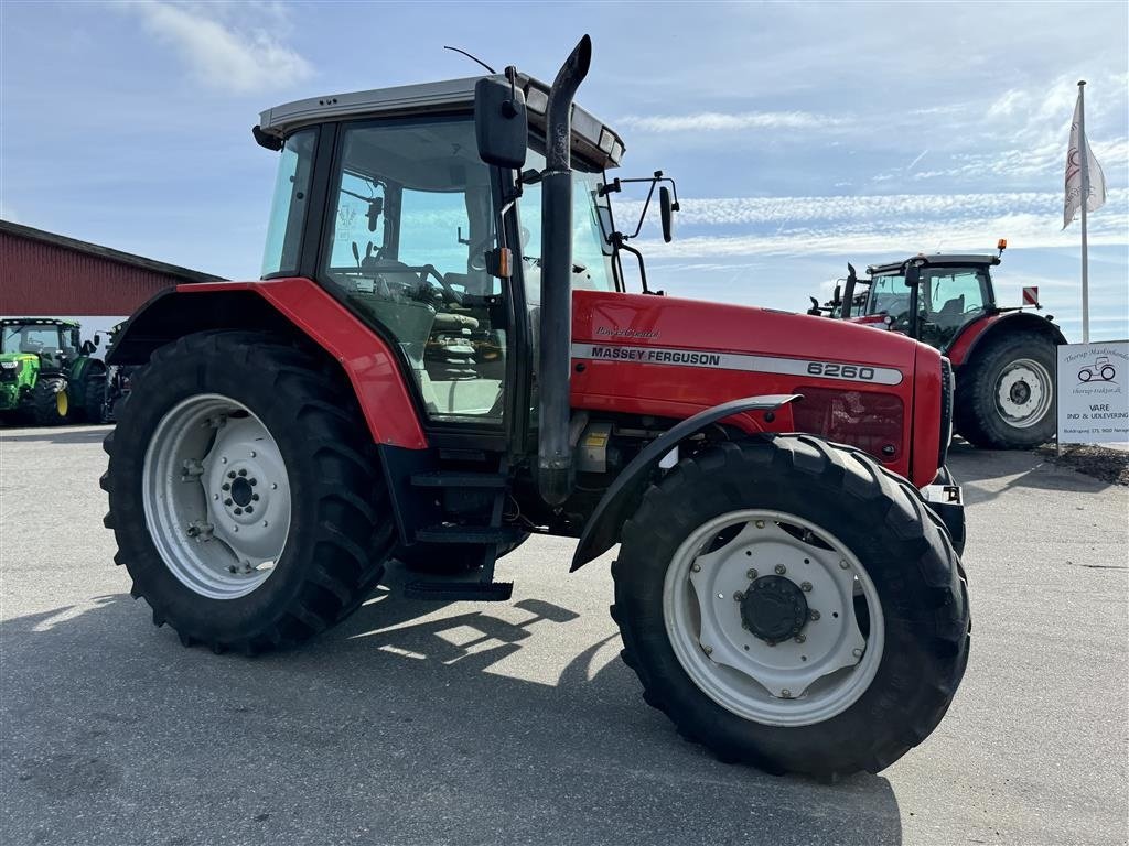 Traktor du type Massey Ferguson 6260 KUN 6700 TIMER!, Gebrauchtmaschine en Nørager (Photo 8)