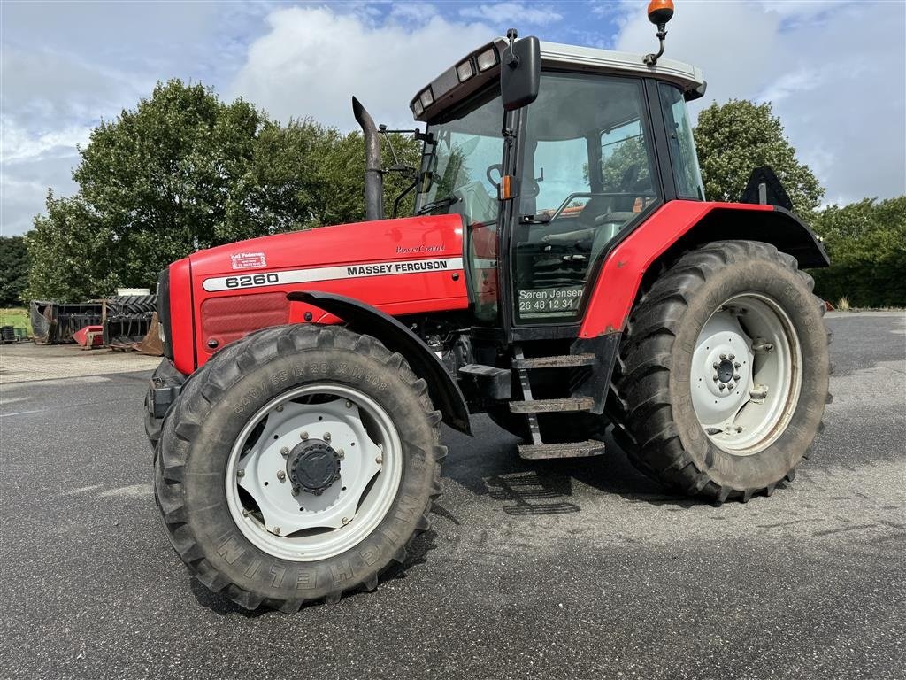 Traktor tip Massey Ferguson 6260, Gebrauchtmaschine in Nørager (Poză 2)