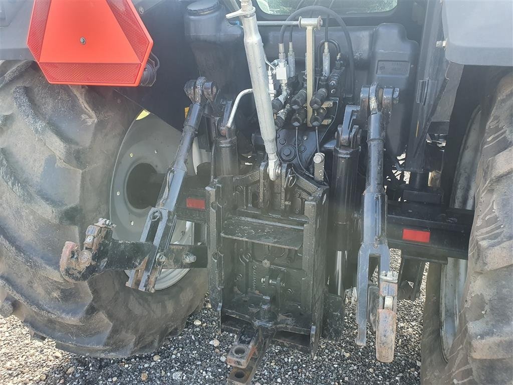 Traktor of the type Massey Ferguson 6270 PowerControl Med HE-VA frontlift, Gebrauchtmaschine in Støvring (Picture 5)