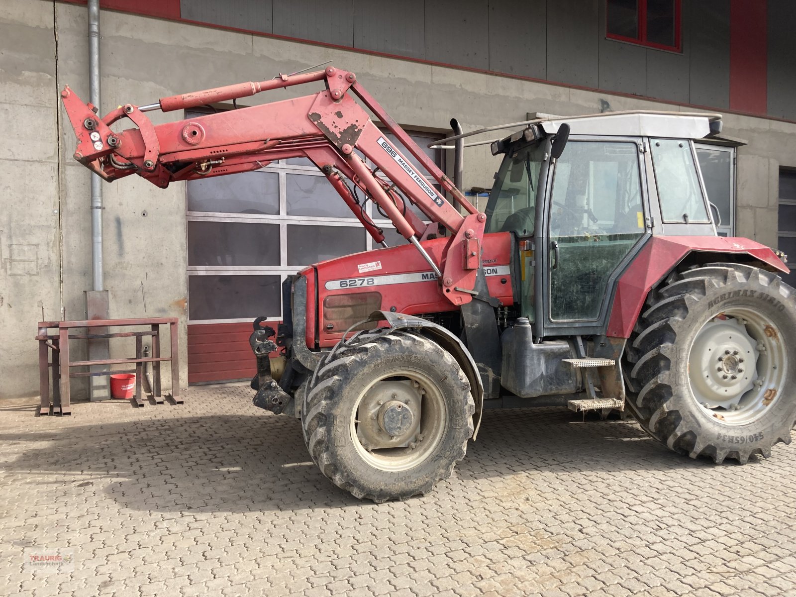 Traktor типа Massey Ferguson 6278 Hopfen m. FL, Gebrauchtmaschine в Mainburg/Wambach (Фотография 3)