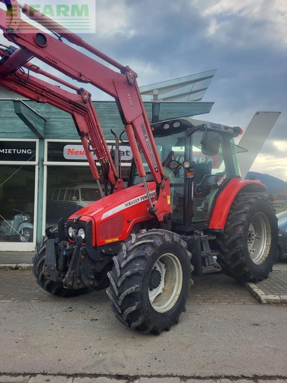 Traktor tip Massey Ferguson 6445-4 dynashift plus, Gebrauchtmaschine in NIEDERWÖLZ (Poză 1)