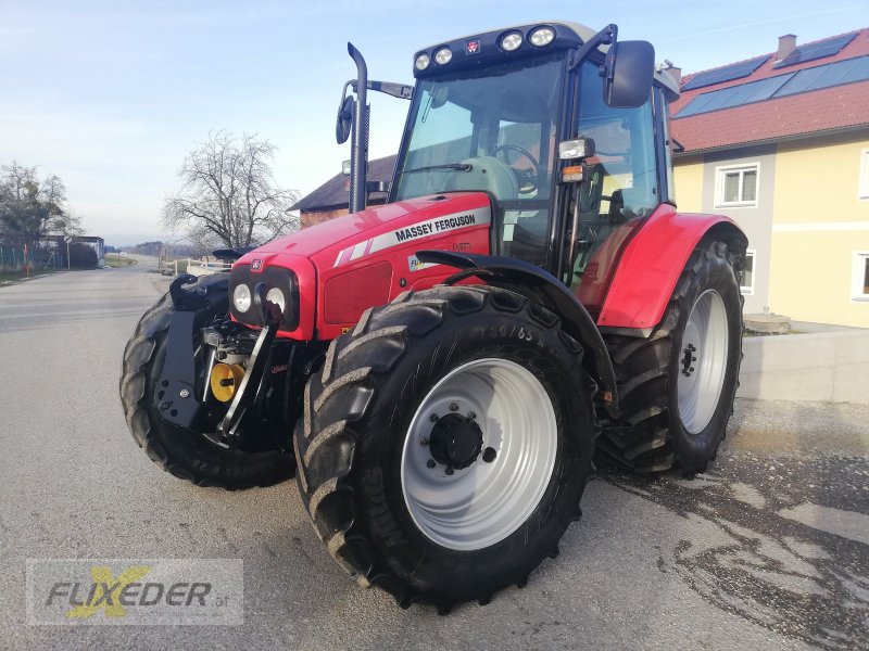 Traktor of the type Massey Ferguson 6455-4 Dyna6 Comfort, Gebrauchtmaschine in Pattigham (Picture 1)