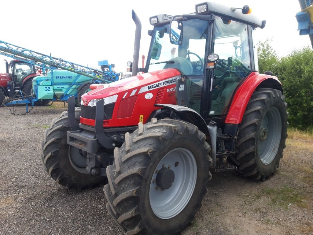 Traktor от тип Massey Ferguson 6455 TIERS 3, Gebrauchtmaschine в CHEVILLON  (MAIZEROY) (Снимка 1)