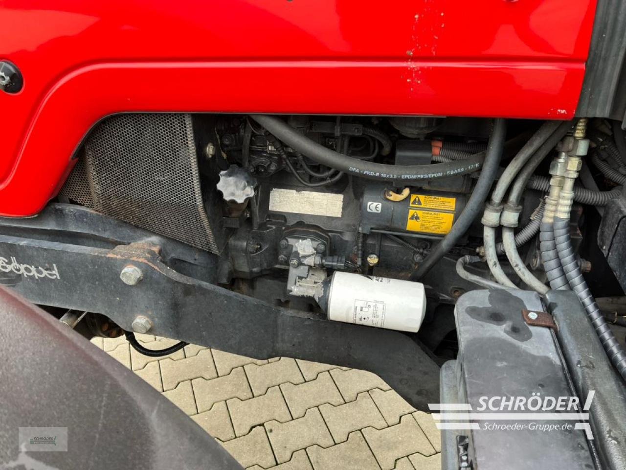 Traktor του τύπου Massey Ferguson 6460 DYNA 4, Gebrauchtmaschine σε Scharrel (Φωτογραφία 15)