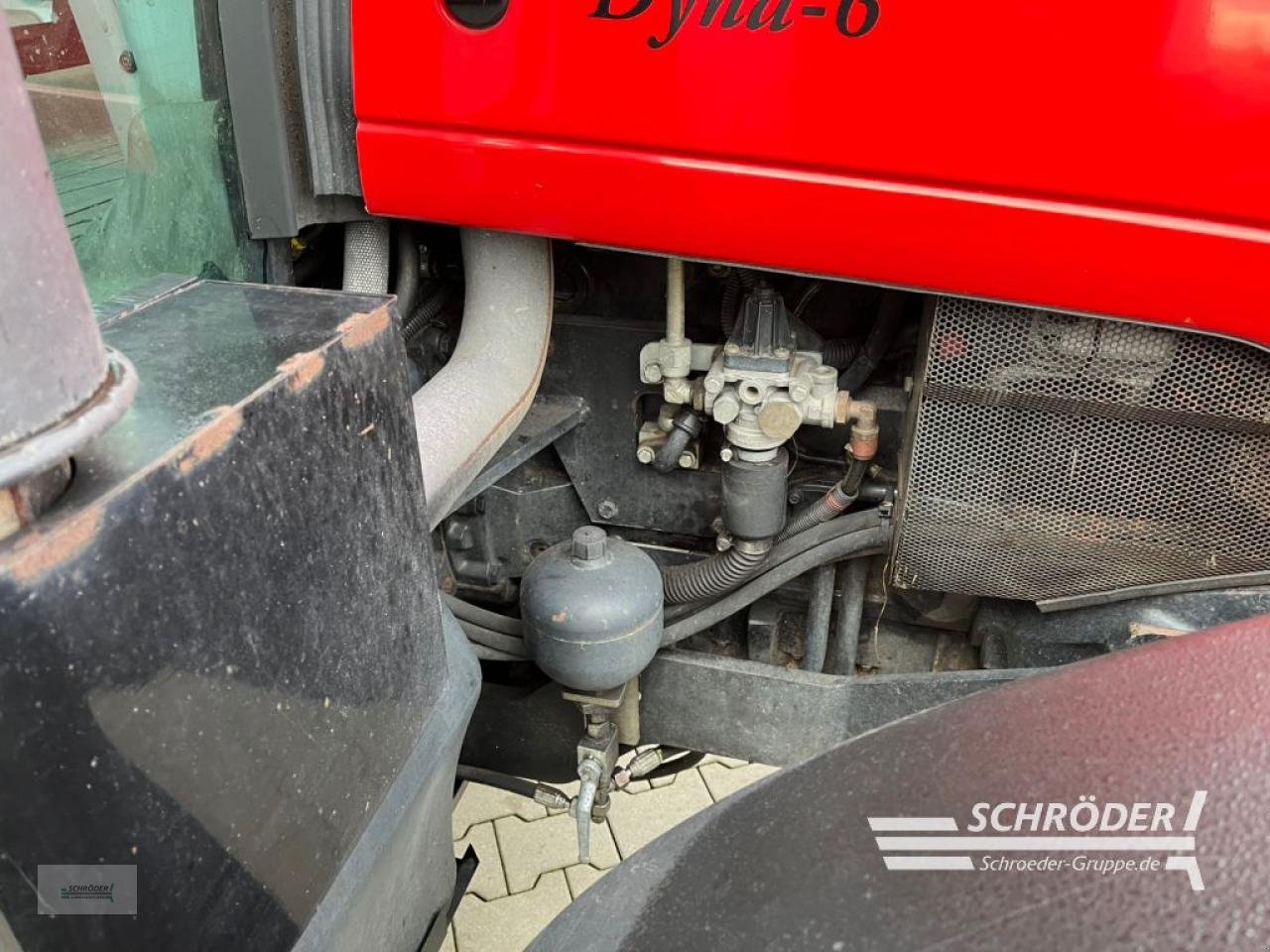 Traktor του τύπου Massey Ferguson 6460 DYNA 4, Gebrauchtmaschine σε Scharrel (Φωτογραφία 20)