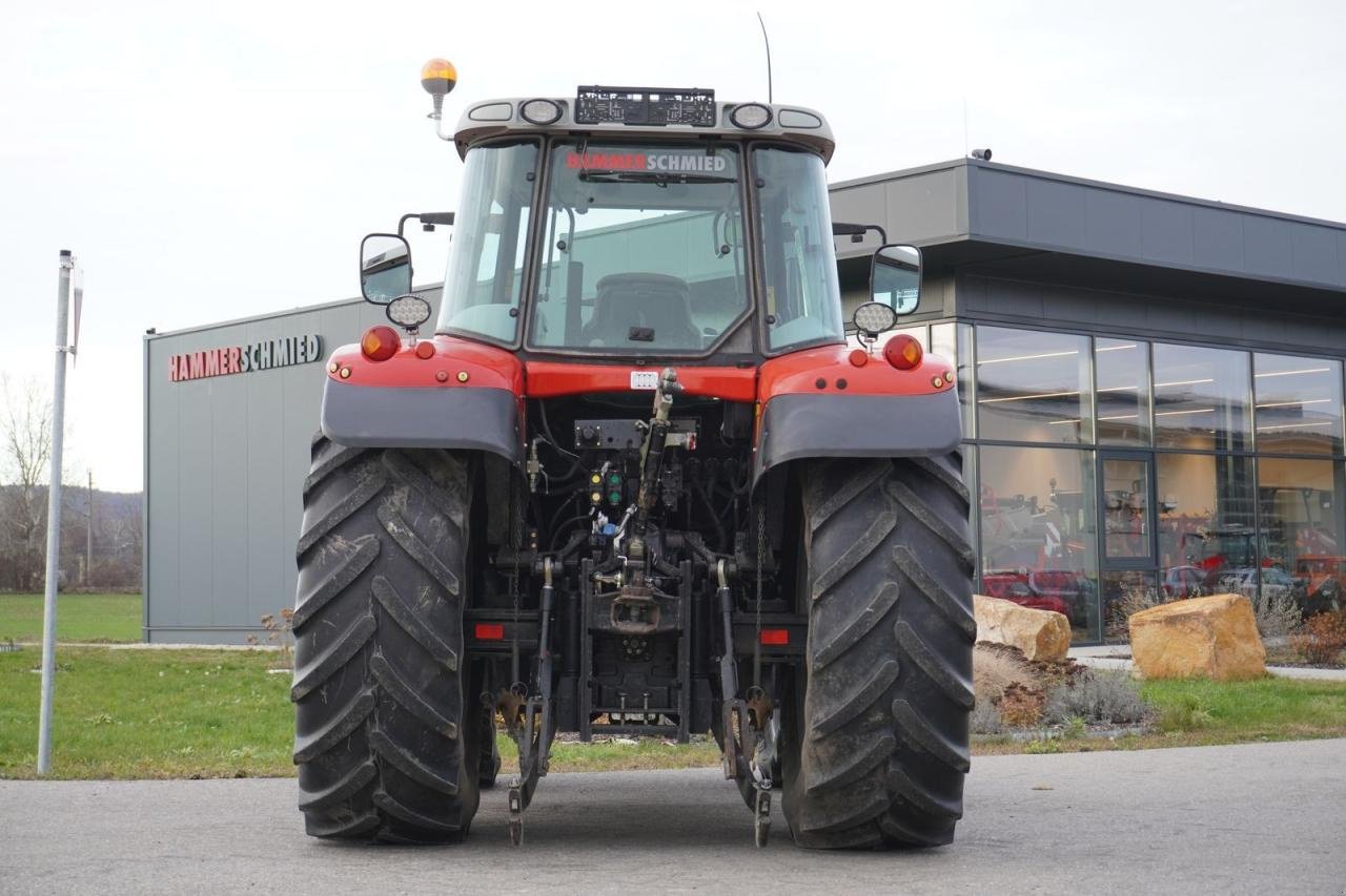 Traktor типа Massey Ferguson 6465-4 dyna6 comfort, Gebrauchtmaschine в Korneuburg (Фотография 4)