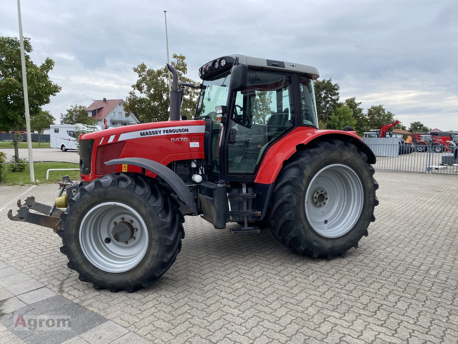 Traktor of the type Massey Ferguson 6470, Gebrauchtmaschine in Harthausen (Picture 2)