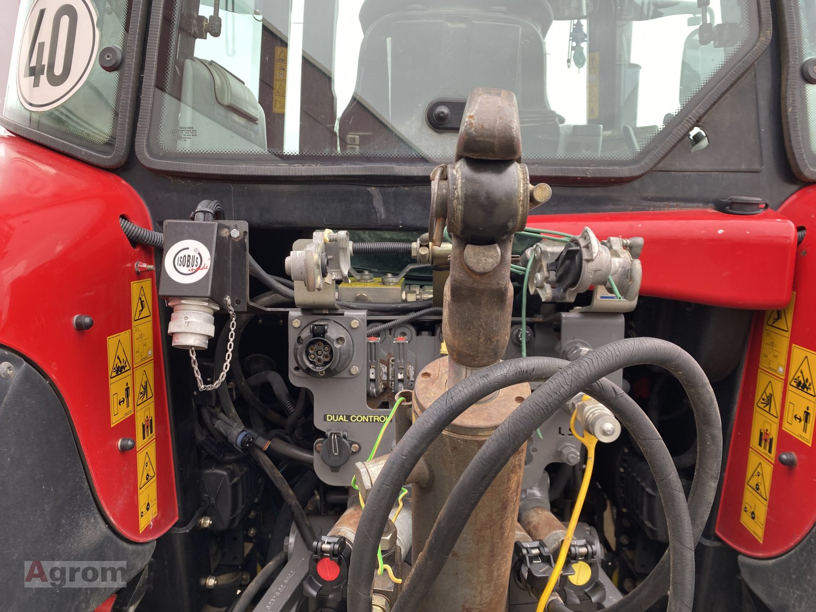 Traktor Türe ait Massey Ferguson 6470, Gebrauchtmaschine içinde Harthausen (resim 8)