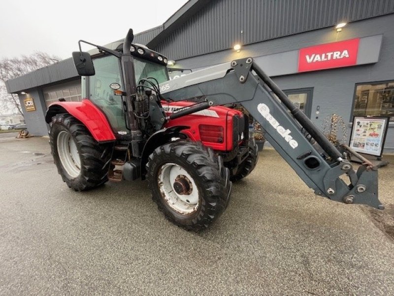 Traktor a típus Massey Ferguson 6475 Dyna 6 m/læsser, Gebrauchtmaschine ekkor: Hobro (Kép 1)