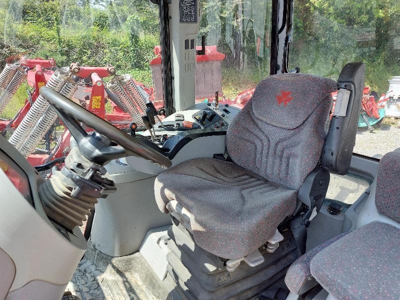 Traktor typu Massey Ferguson 6475, Gebrauchtmaschine w CHATEAUBRIANT CEDEX (Zdjęcie 6)