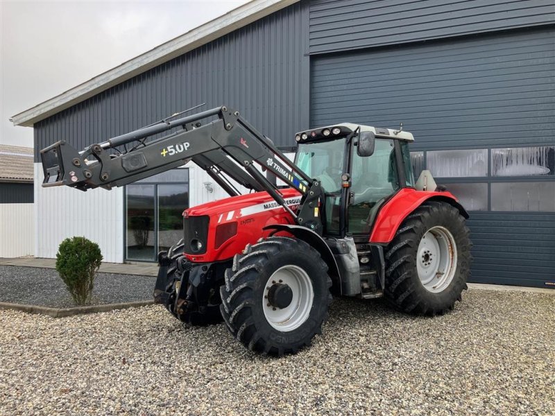 Traktor des Typs Massey Ferguson 6480 DYNA 6 Front PTO og Frontlæsser, Gebrauchtmaschine in Thorsø (Bild 1)