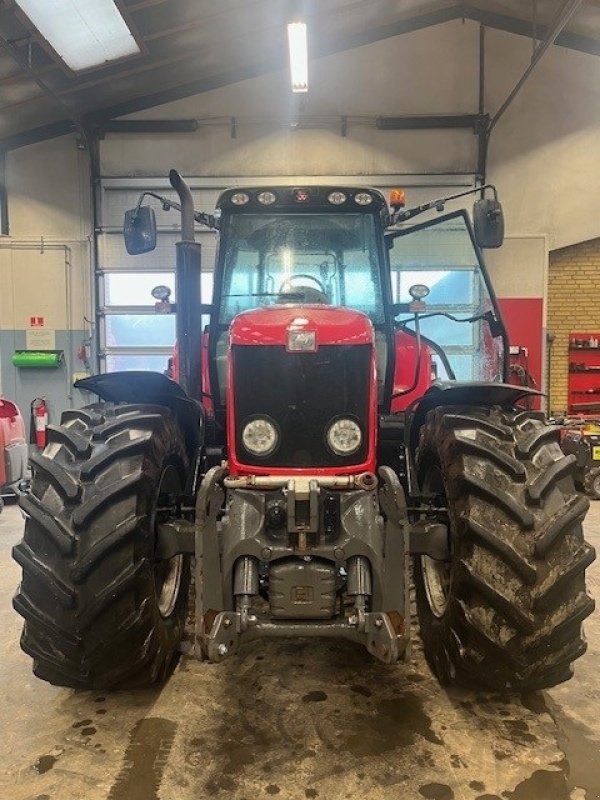 Traktor Türe ait Massey Ferguson 6480 DYNA 6 m/Sisu motor-gode dæk-frontlift., Gebrauchtmaschine içinde Sakskøbing (resim 2)