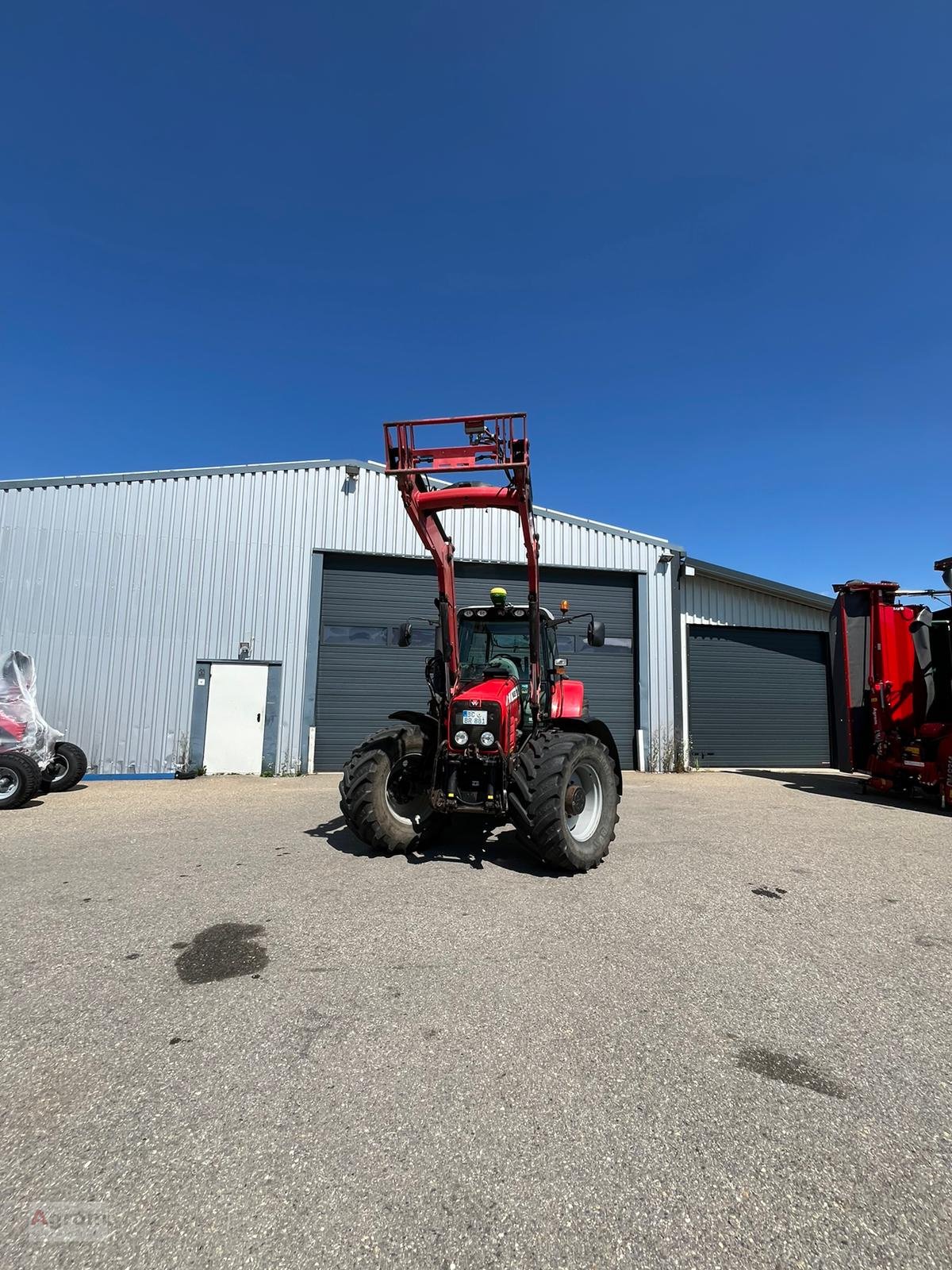 Traktor типа Massey Ferguson 6480, Gebrauchtmaschine в Uttenweiler (Фотография 4)